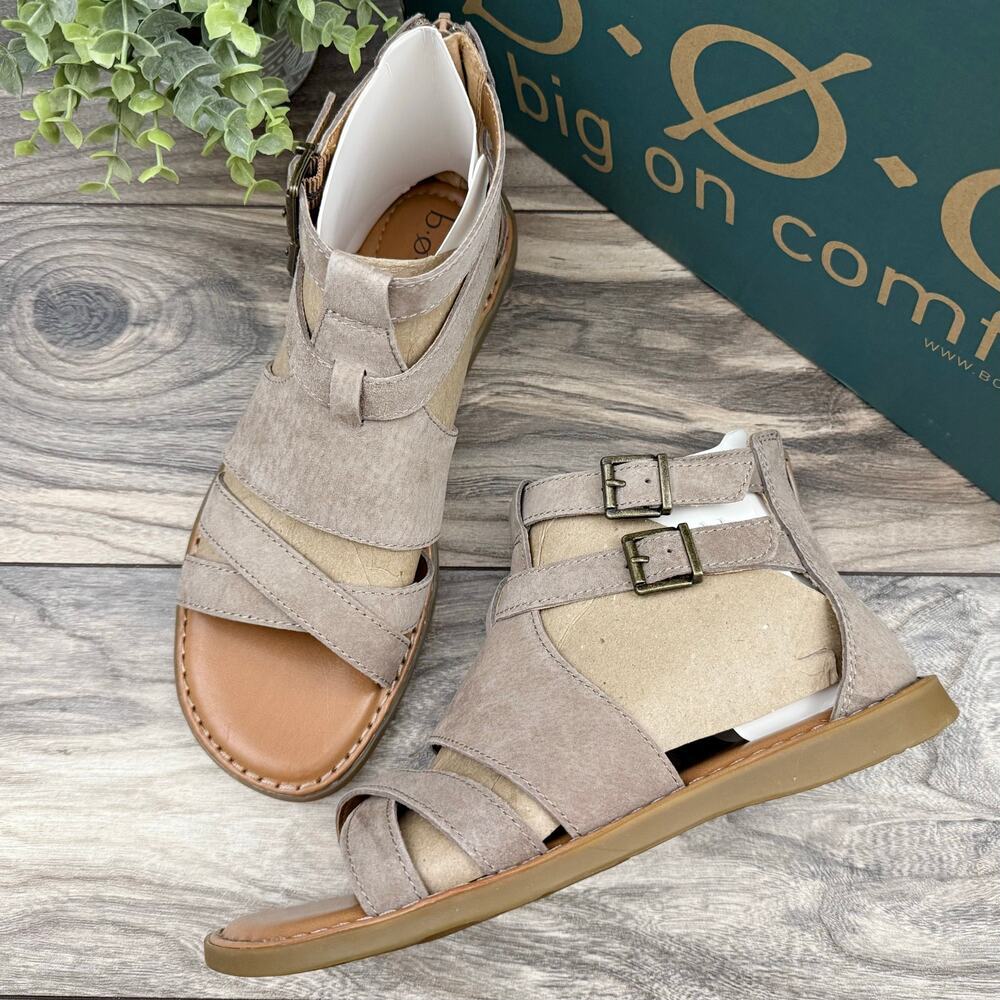 NIB BOC Born Dora 7M 37-38 Taupe Suede Gladiator Sandals
